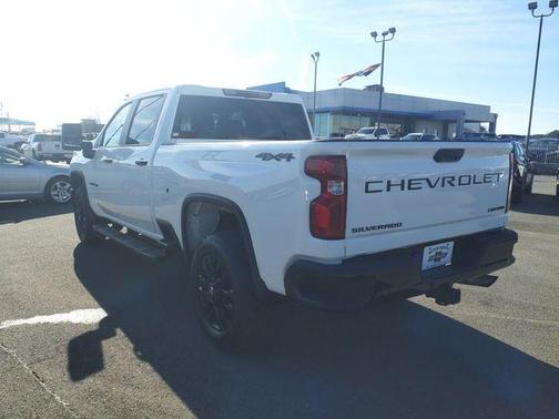 2025 Chevrolet Silverado 2500 Custom