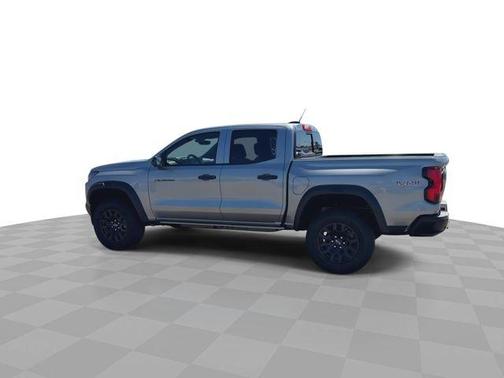 Sterling Gray Metallic 2026 Chevrolet Colorado Trail Boss