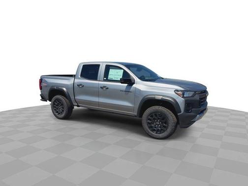 Sterling Gray Metallic 2026 Chevrolet Colorado Trail Boss