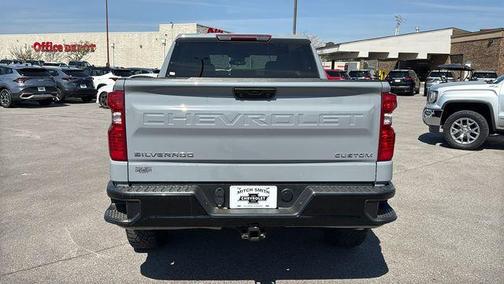 2024 Chevrolet Silverado 1500 Custom Trail Boss