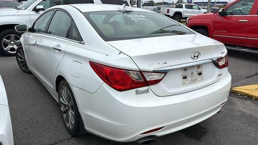 2011 Hyundai SONATA Limited 2.0T