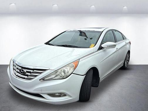 2011 Hyundai SONATA Limited 2.0T
