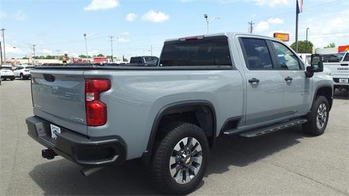 2024 Chevrolet Silverado 2500 Custom