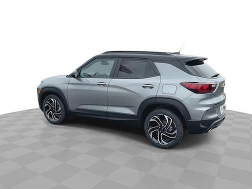 Sterling Gray Metallic 2026 Chevrolet Trailblazer RS