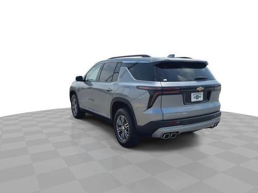 Sterling Gray Metallic 2024 Chevrolet Traverse LT