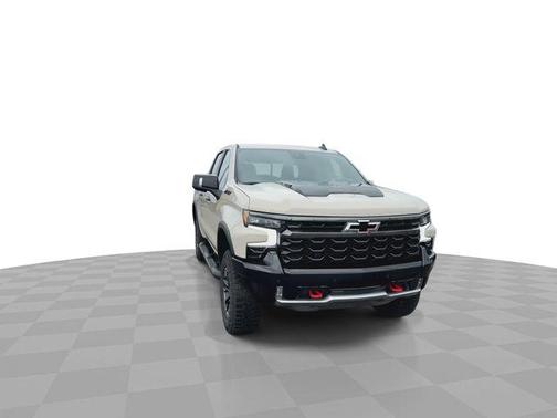 White Sand 2026 Chevrolet Silverado 1500 ZR2