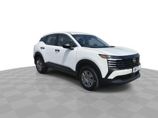 Fresh Powder 2025 Nissan Kicks S