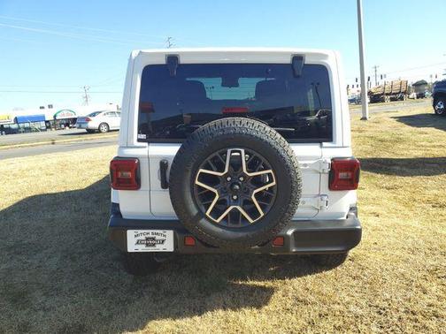 2024 Jeep Wrangler Sahara