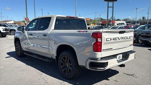 White Sand 2026 Chevrolet Silverado 1500 Custom