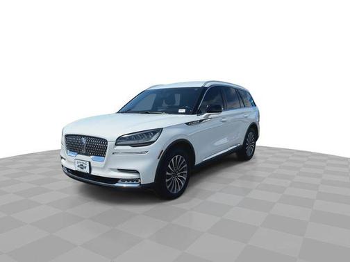 White Metallic 2020 Lincoln Aviator Reserve AWD