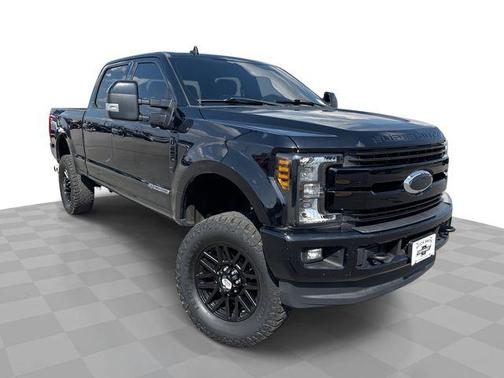 Black Metallic 2019 Ford F-250 Lariat