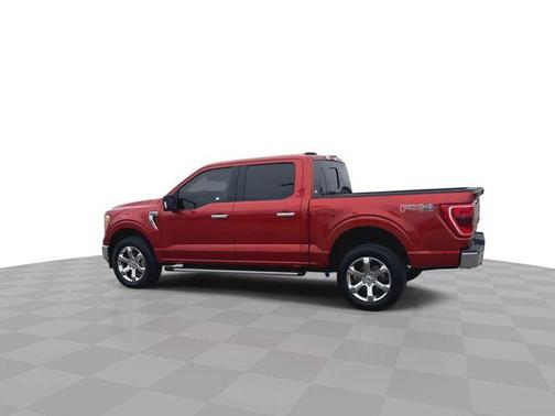 Chili Pepper Red 2023 Ford F-150 XLT