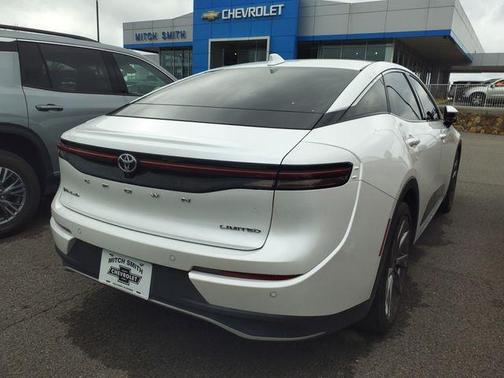 2024 Toyota Crown XLE