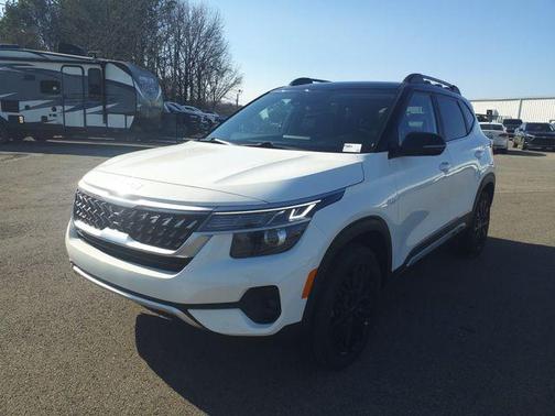 2022 Kia Seltos Nightfall