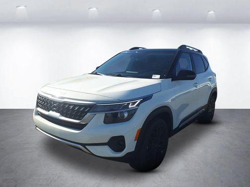 2022 Kia Seltos Nightfall