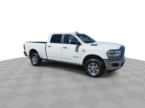 Bright White Clearcoat 2022 RAM 2500 Laramie