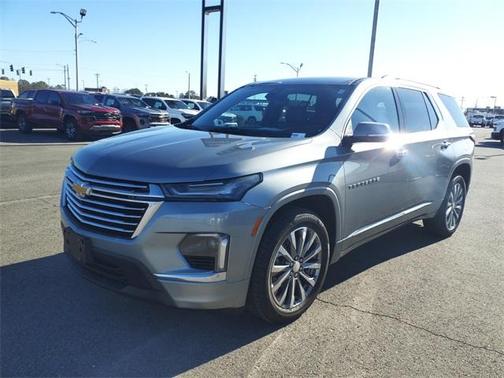 2023 Chevrolet Traverse Premier