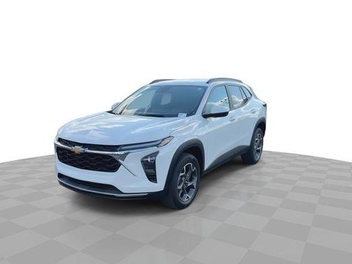 Summit White 2024 Chevrolet Trax LT