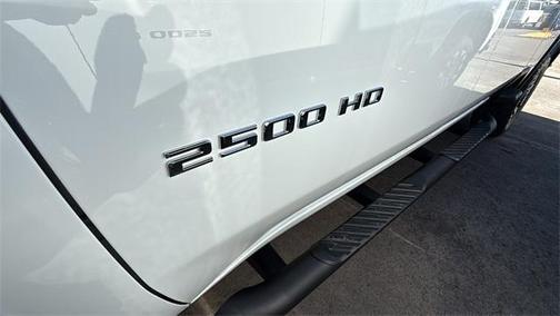 2026 Chevrolet Silverado 2500 Custom