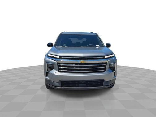 Sterling Gray Metallic 2026 Chevrolet Traverse LT
