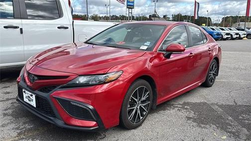 2024 Toyota Camry SE