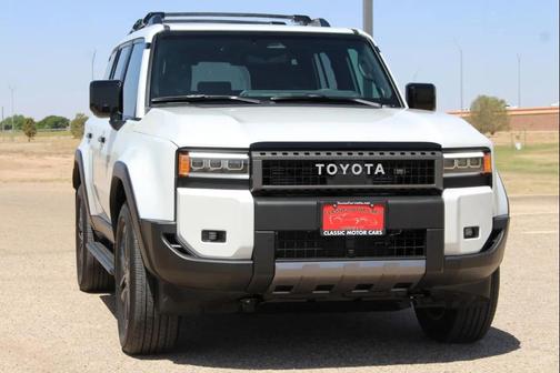 Ice Cap 2025 Toyota Land Cruiser Base