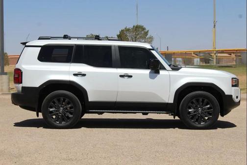 Ice Cap 2025 Toyota Land Cruiser Base