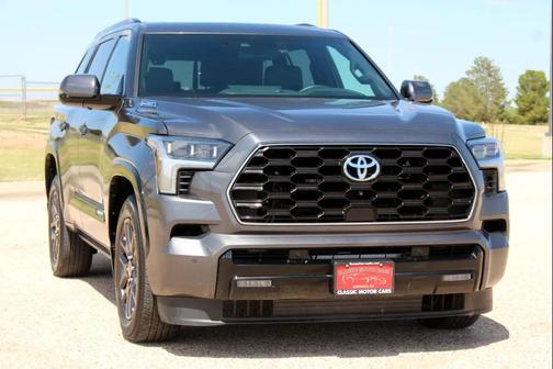 2023 Toyota Sequoia Platinum