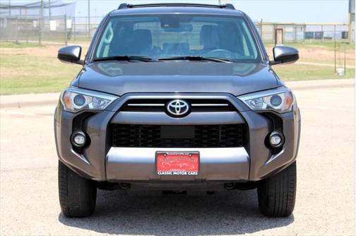 2022 Toyota 4Runner SR5