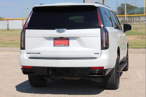2022 Cadillac Escalade ESV Sport