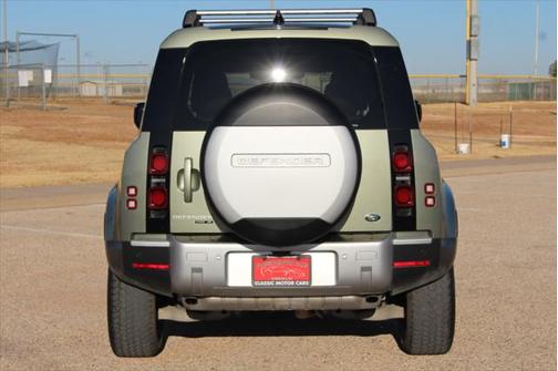 2020 Land Rover Defender 110 SE