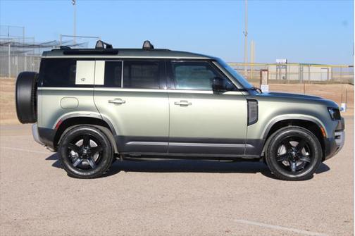 2020 Land Rover Defender 110 SE