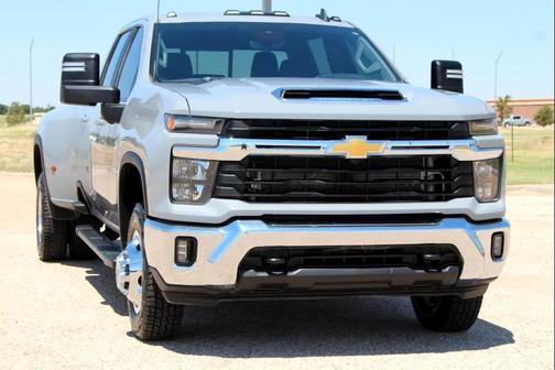 2024 Chevrolet Silverado 3500 LT