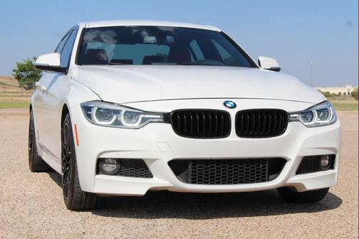 White 2018 BMW 330 330i Sedan