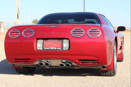 2001 Chevrolet Corvette Base