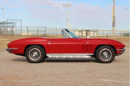 1966 Chevrolet Corvette Base