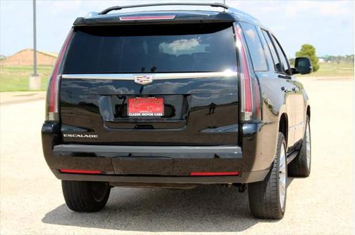 2020 Cadillac Escalade Platinum