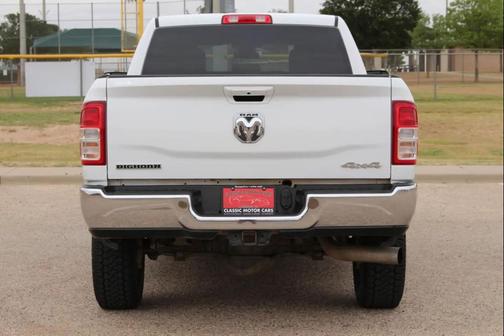 Bright White Clearcoat 2021 RAM 2500 Big Horn Crew Cab 4x4 6'4' Box