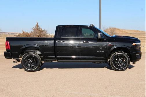 2025 RAM 2500 Limited Crew Cab 4x4 6'4' Box