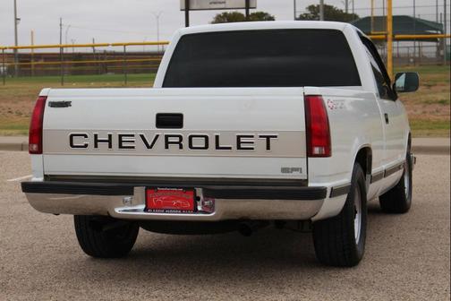 1988 Chevrolet Pickup Truck Base