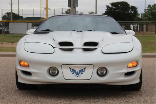 Pearl White 2001 Pontiac Firebird Trans Am