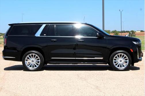 2024 Cadillac Escalade ESV Premium Luxury