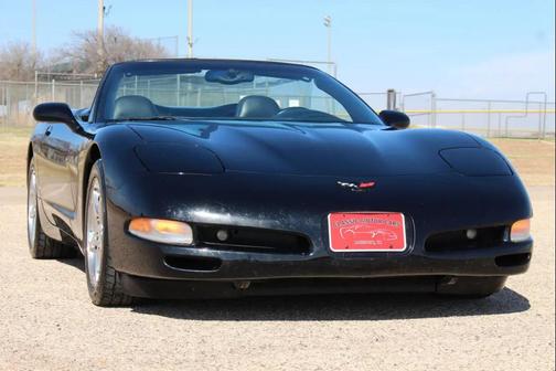 2001 Chevrolet Corvette Base