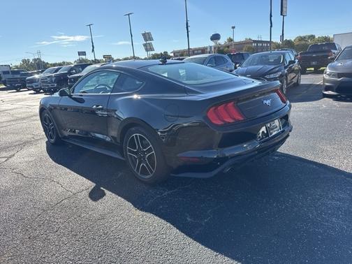 2021 Ford Mustang ECOBOOST