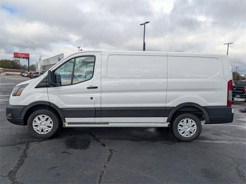 2024 Ford Transit-250 BASE