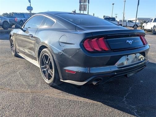 2022 Ford Mustang ECOBOOST