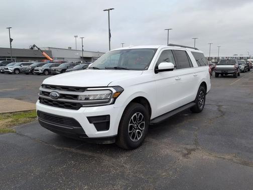 OXFORD WHITE 2024 Ford Expedition XLT