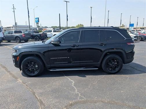 2023 Jeep Grand Cherokee LIMITED