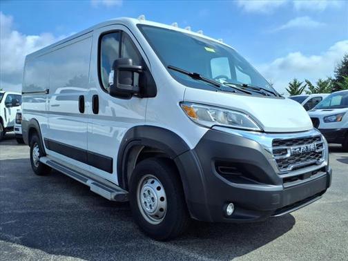 2023 RAM ProMaster 2500 136 WB LOW ROOF CARGO