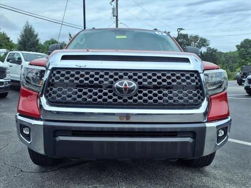 2018 Toyota Tundra SR5
